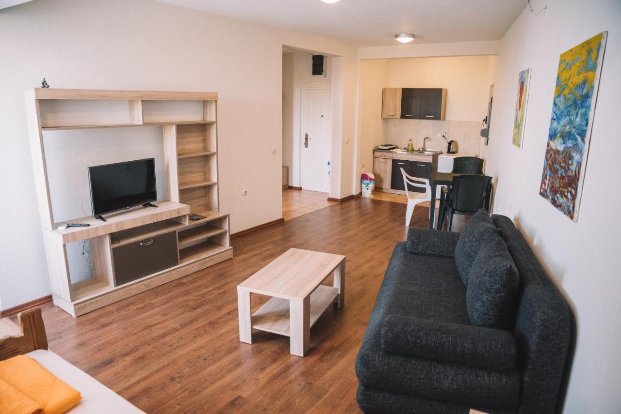 Art I Apartments Ülgün Dış mekan fotoğraf